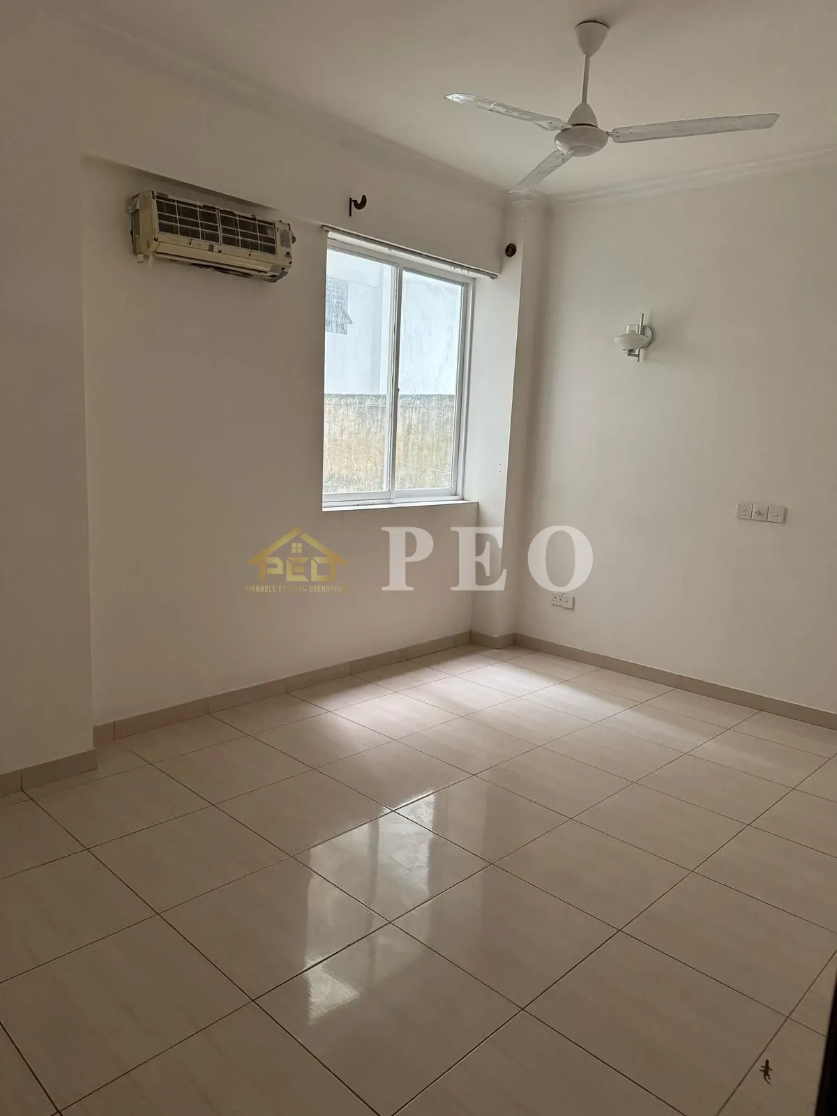 (DA1164) 3BR Apartment for Sale in Kollupitiya - Image 6