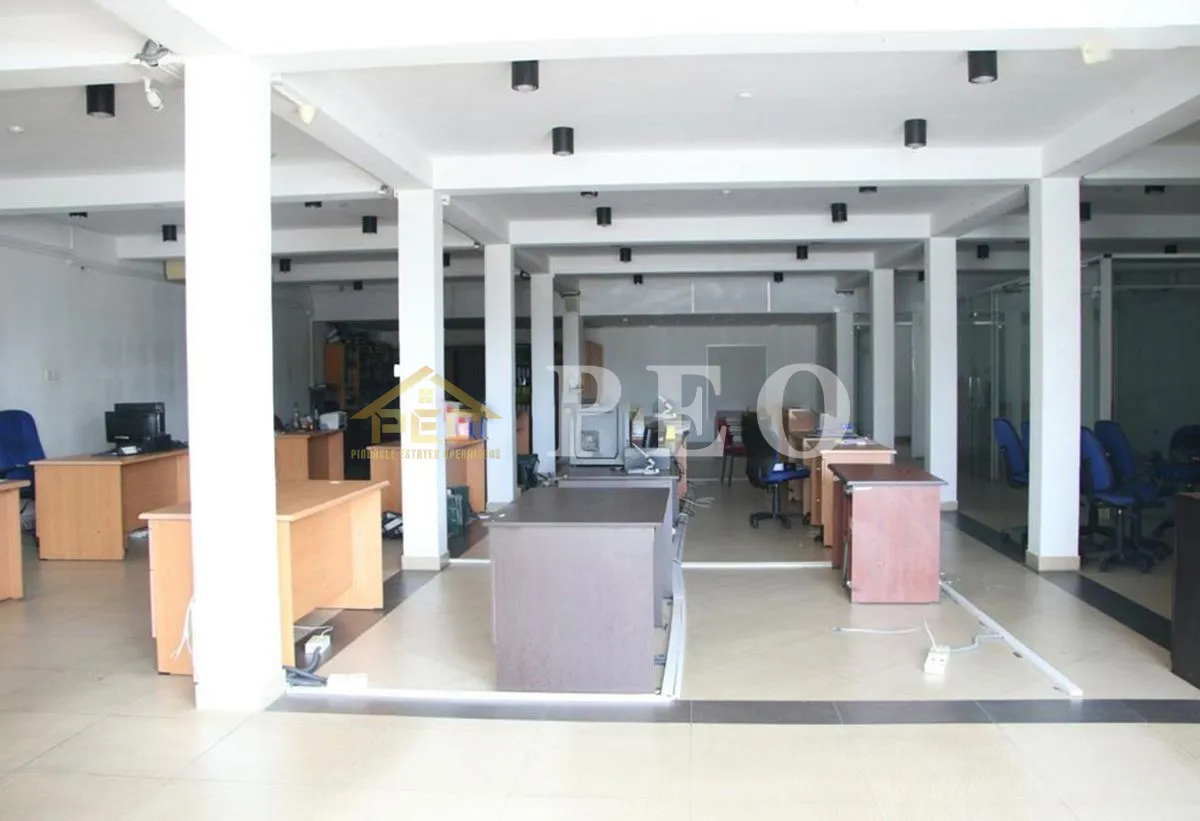 (DC499) 3 Storey Commercial Property for Sale in Panadura - Image 5