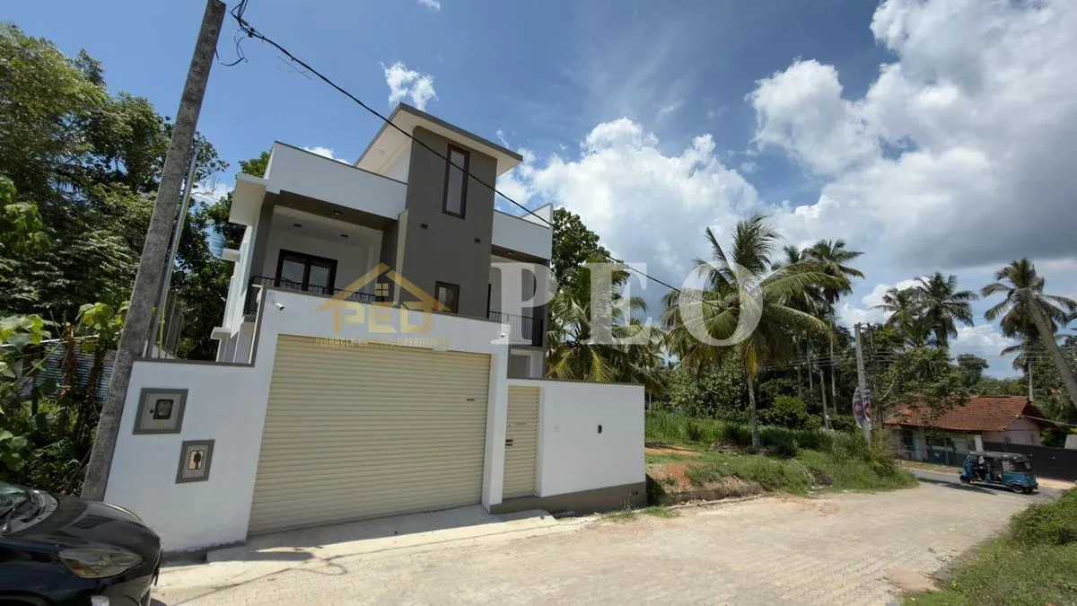 (DH1159) Brand New Modern Two Storey House for Sale in Kottawa - Image 17