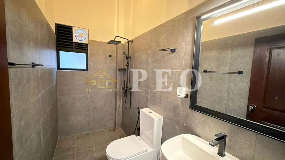 (DH1158) Modern Two Storey House with Rooftop for Sale in Homagama - Image 10