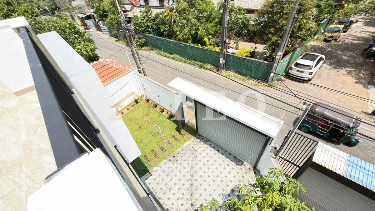  (DH1079) Brand New Two Storey House for Sale in Kottawa Makumbura - Image 13