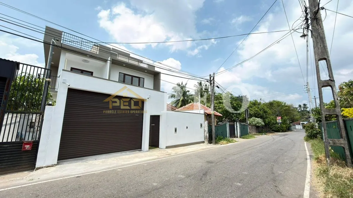  (DH1079) Brand New Two Storey House for Sale in Kottawa Makumbura - Image 20