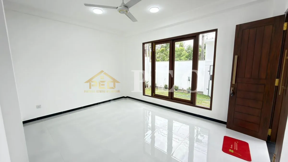  (DH1079) Brand New Two Storey House for Sale in Kottawa Makumbura - Image 6