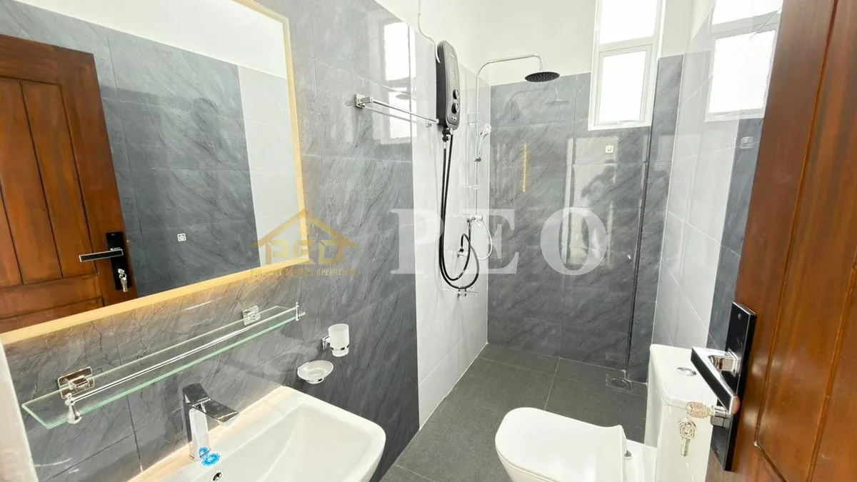  (DH1079) Brand New Two Storey House for Sale in Kottawa Makumbura - Image 18