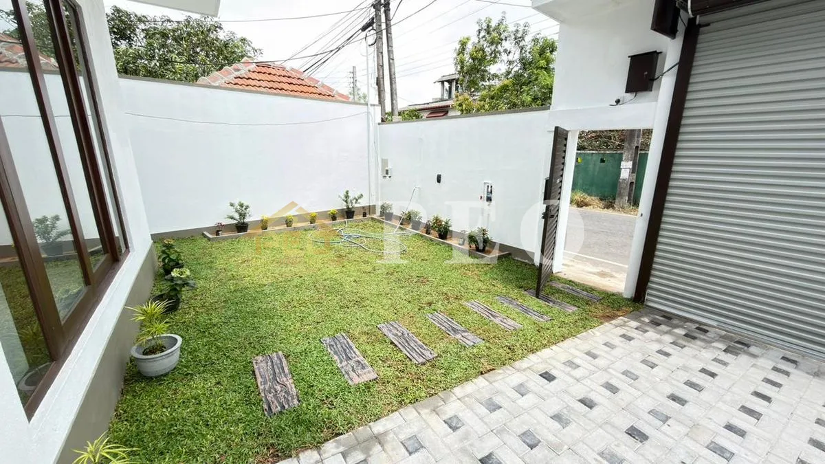  (DH1079) Brand New Two Storey House for Sale in Kottawa Makumbura - Image 4