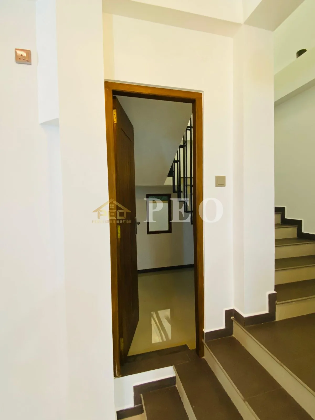 (DH1161) Brand New Two Storey House for Sale in Meegoda - Image 14